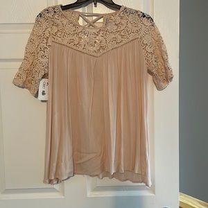 DressUp size L lace detailing brand new never worn